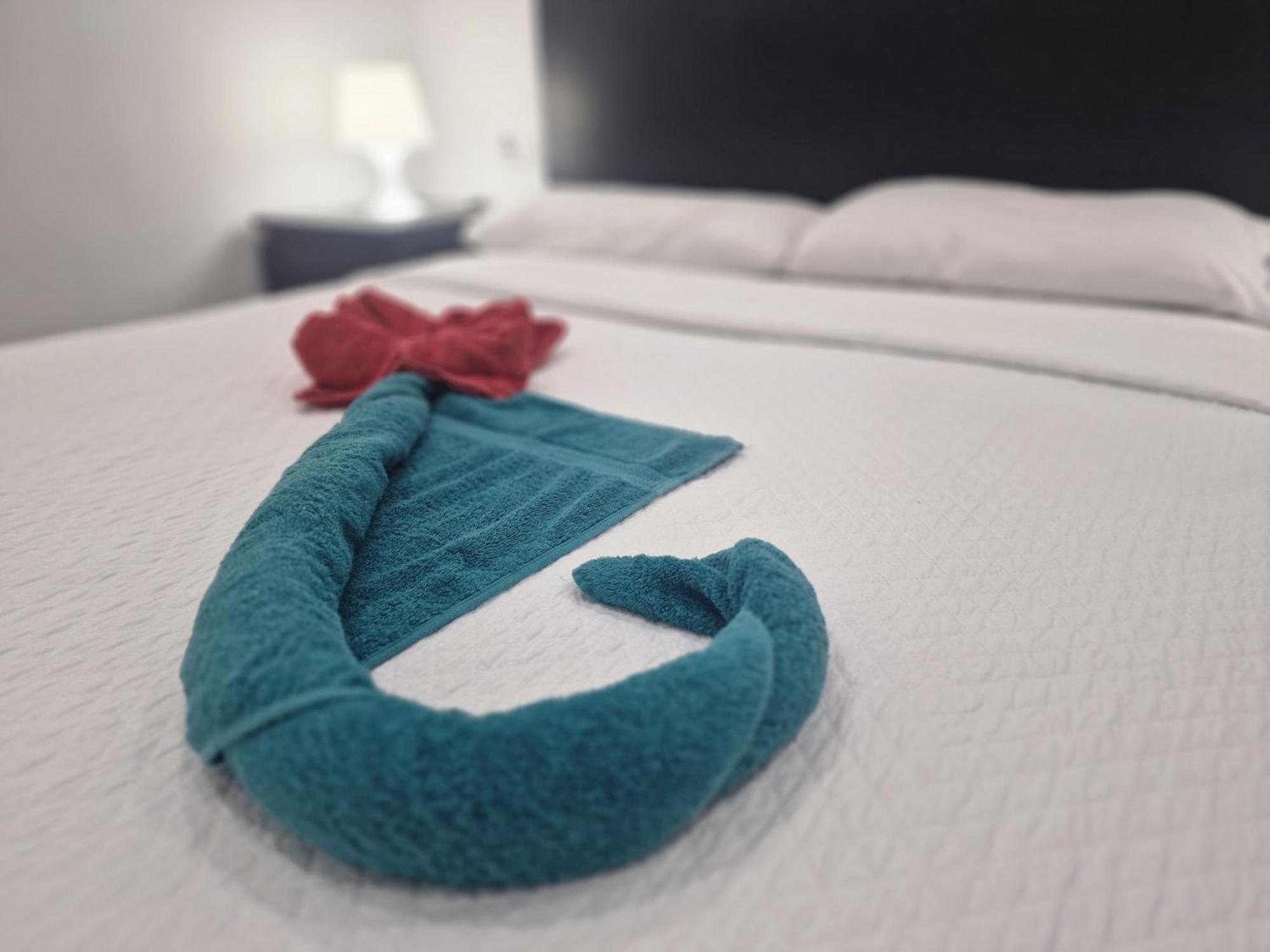 Апартаменти Barcelona,Apartamento Con Terraza Л'Успіталет-да-Любрагат Екстер'єр фото